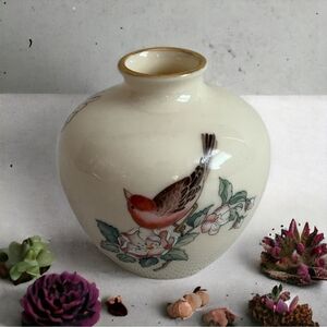 VNTG LENOX China Serenade Print Globe Vase 2.75 Bird Flower Gold Trim Porcelain
